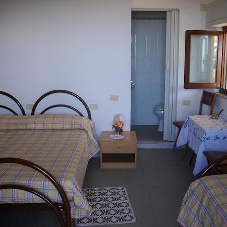 Hotel Alberta Massa Kültér fotó