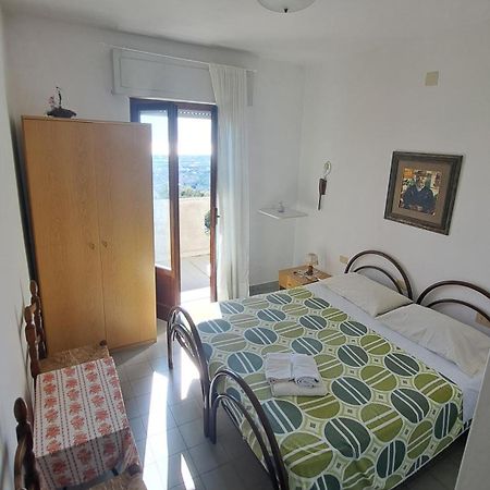 Hotel Alberta Massa Kültér fotó