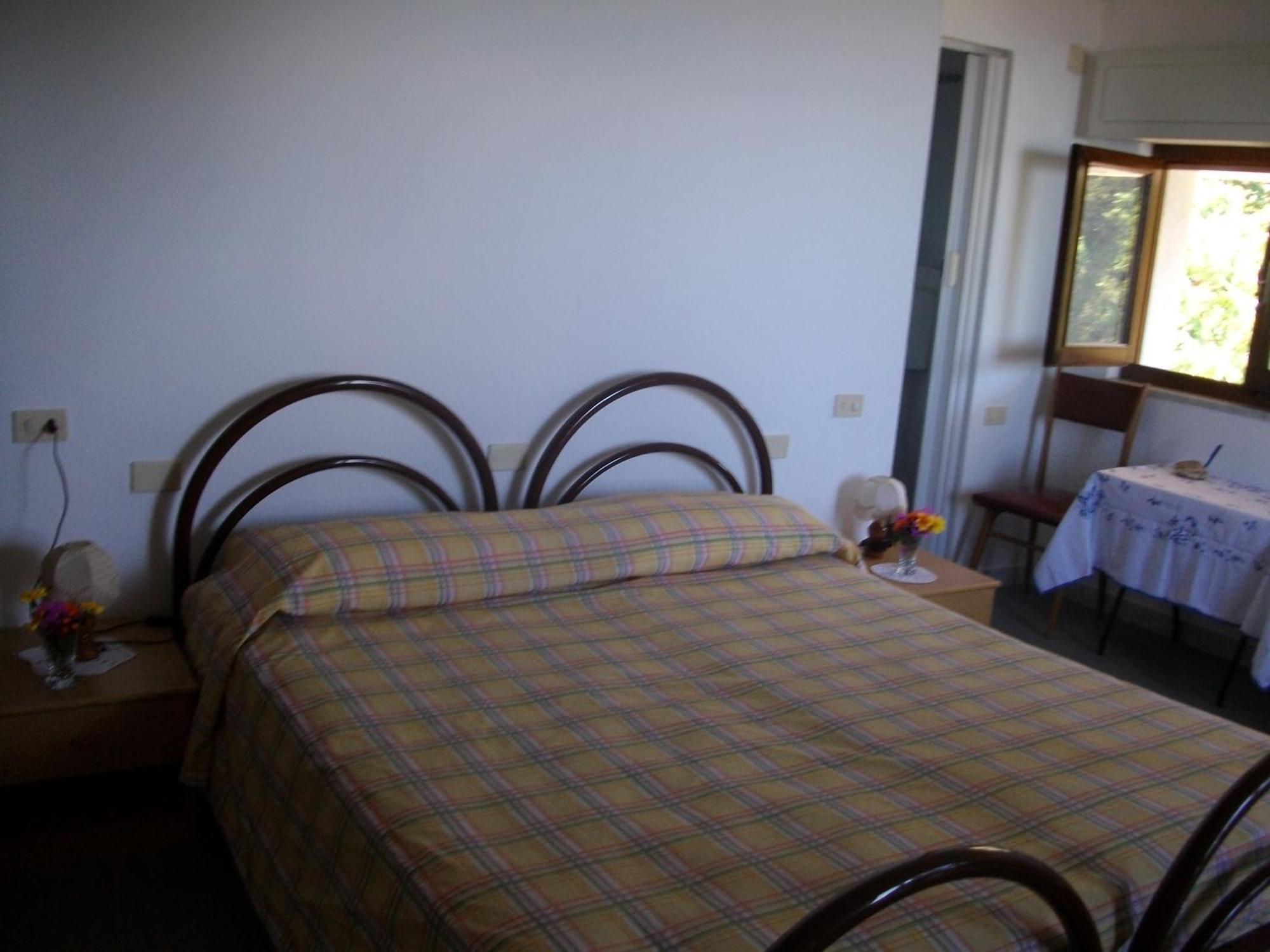 Hotel Alberta Massa Kültér fotó