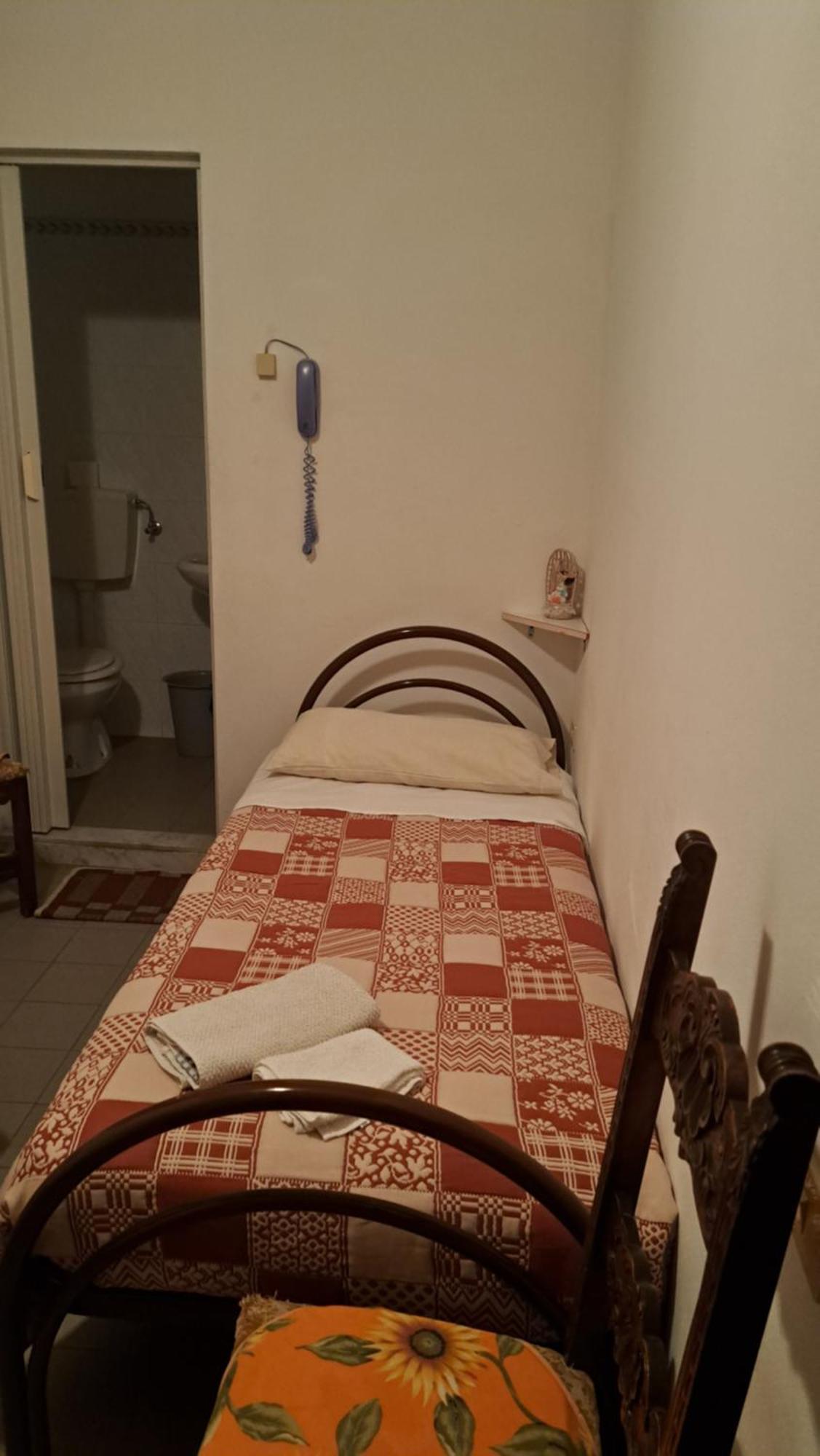 Hotel Alberta Massa Kültér fotó
